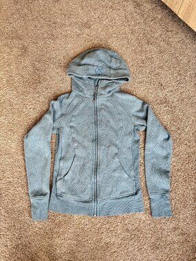 Lululemon Scuba Hoodie Women's Size 4 Light Blue Sweatshirt Full Zip Jacket